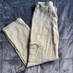 🔥3/$15 Tan cargo pants